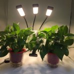 PROFI LED GROW trojramenná lampa so zabudovaným časovačom a stmievačom na všetky rastliny, 20W – červená-modrá-sunlight